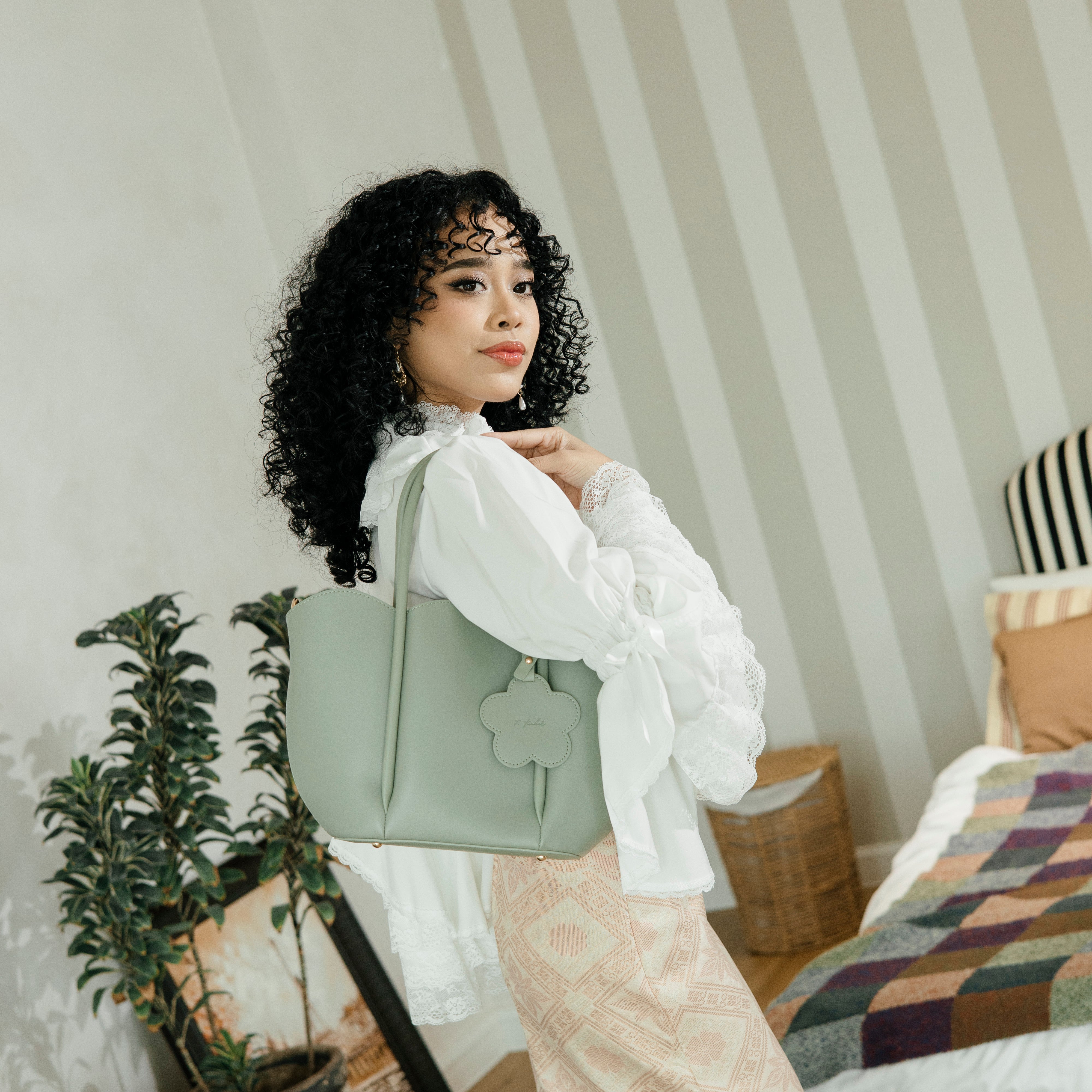 F.timber Blossom Medium Bag