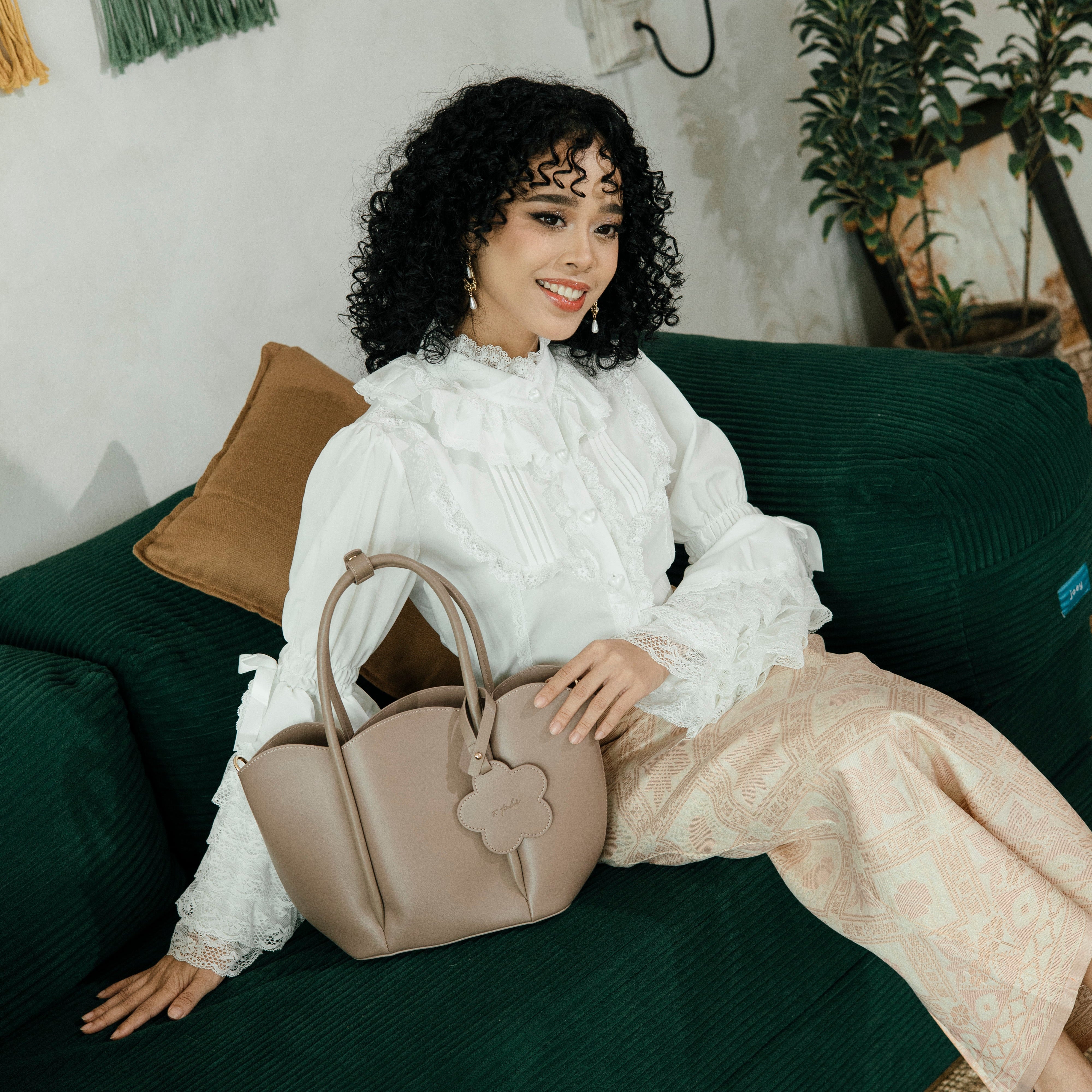 F.timber Blossom Medium Bag