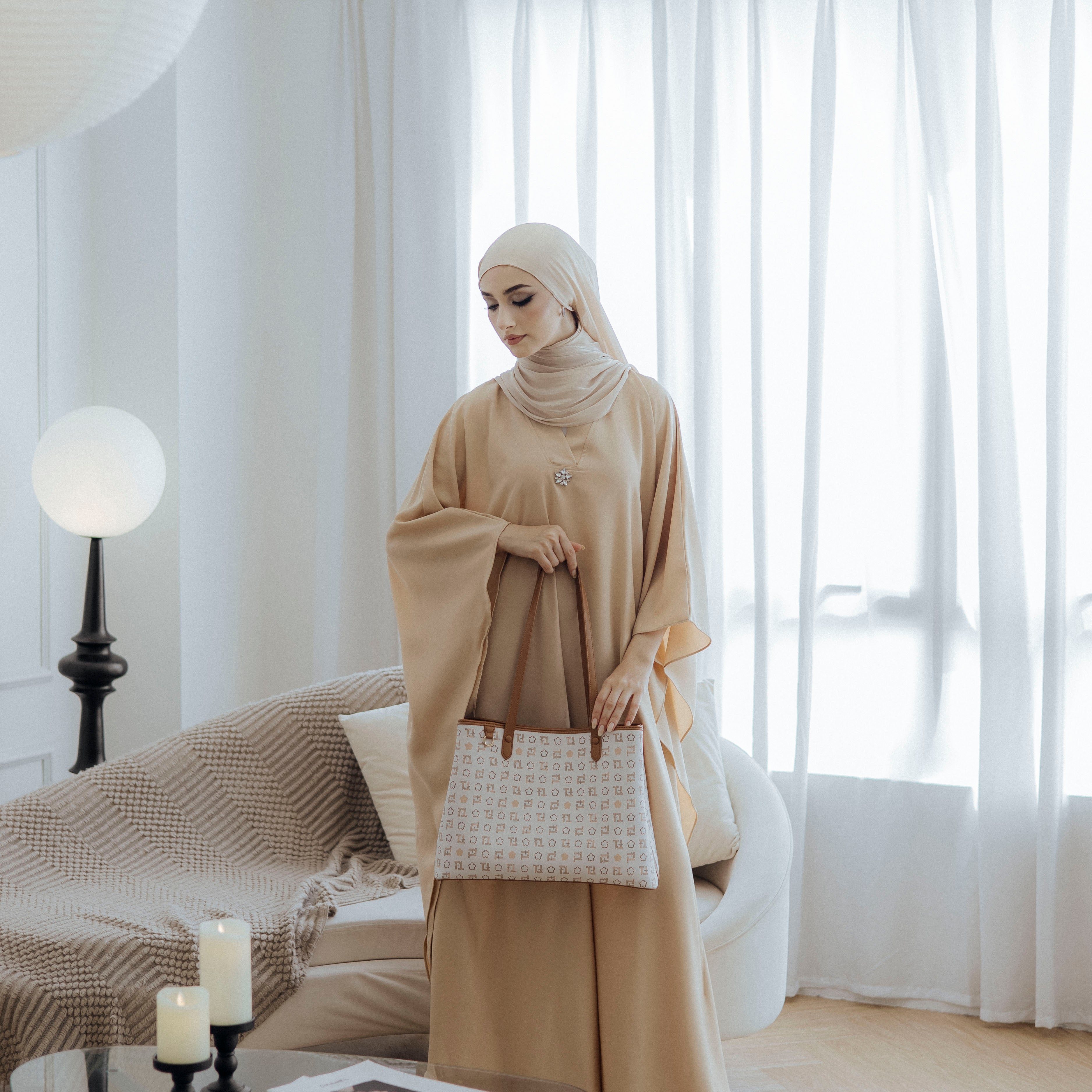 F.timber Perth Monogram Shoulder Handbag