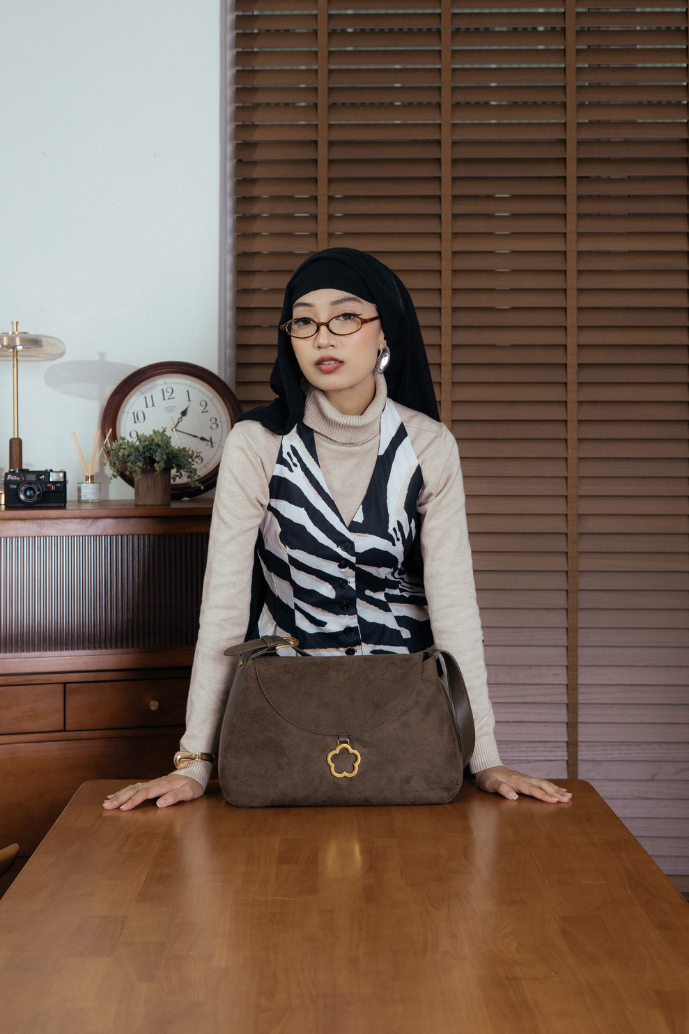 F.timber Effa Medium Shoulder Bags