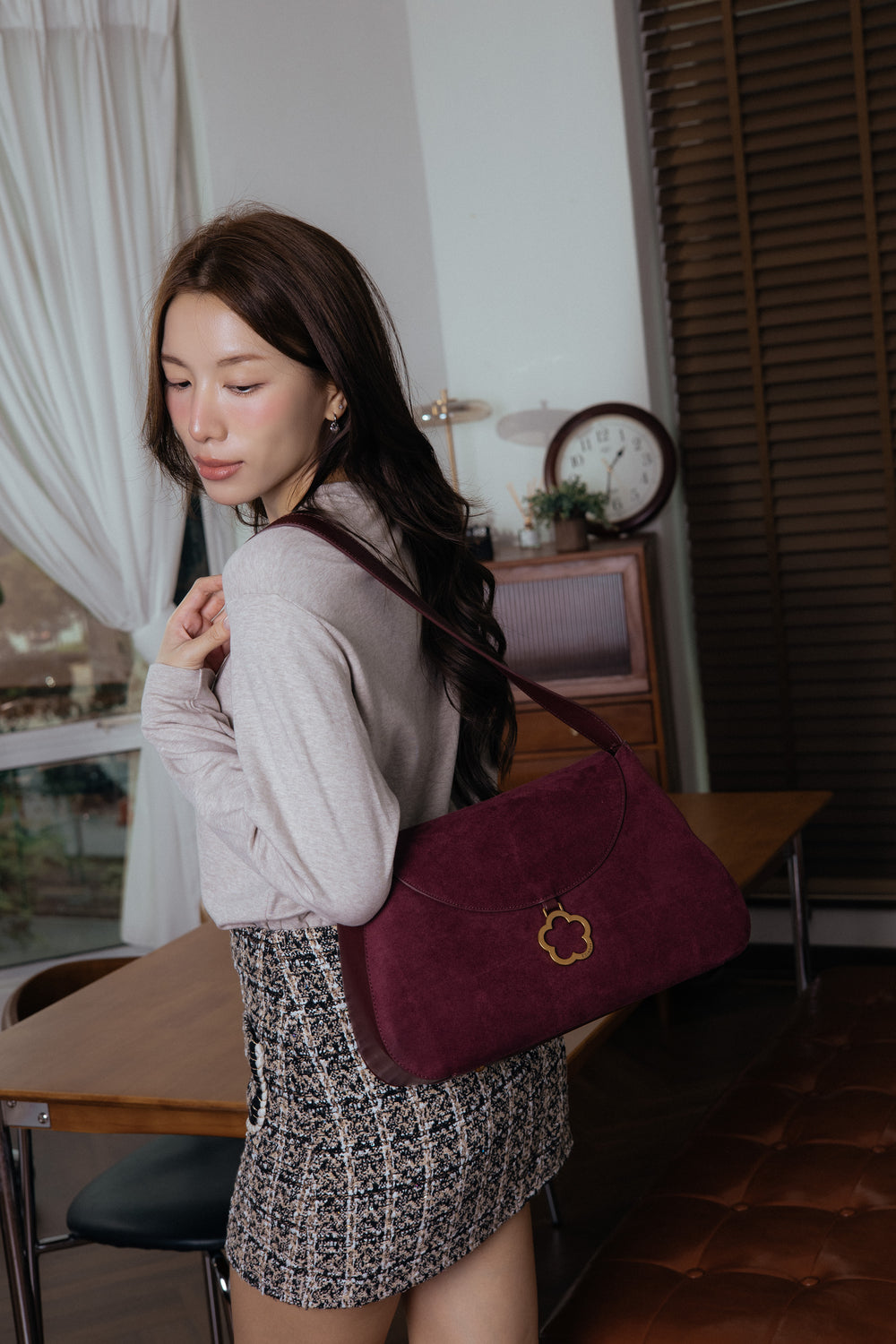 F.timber Effa Medium Shoulder Bags