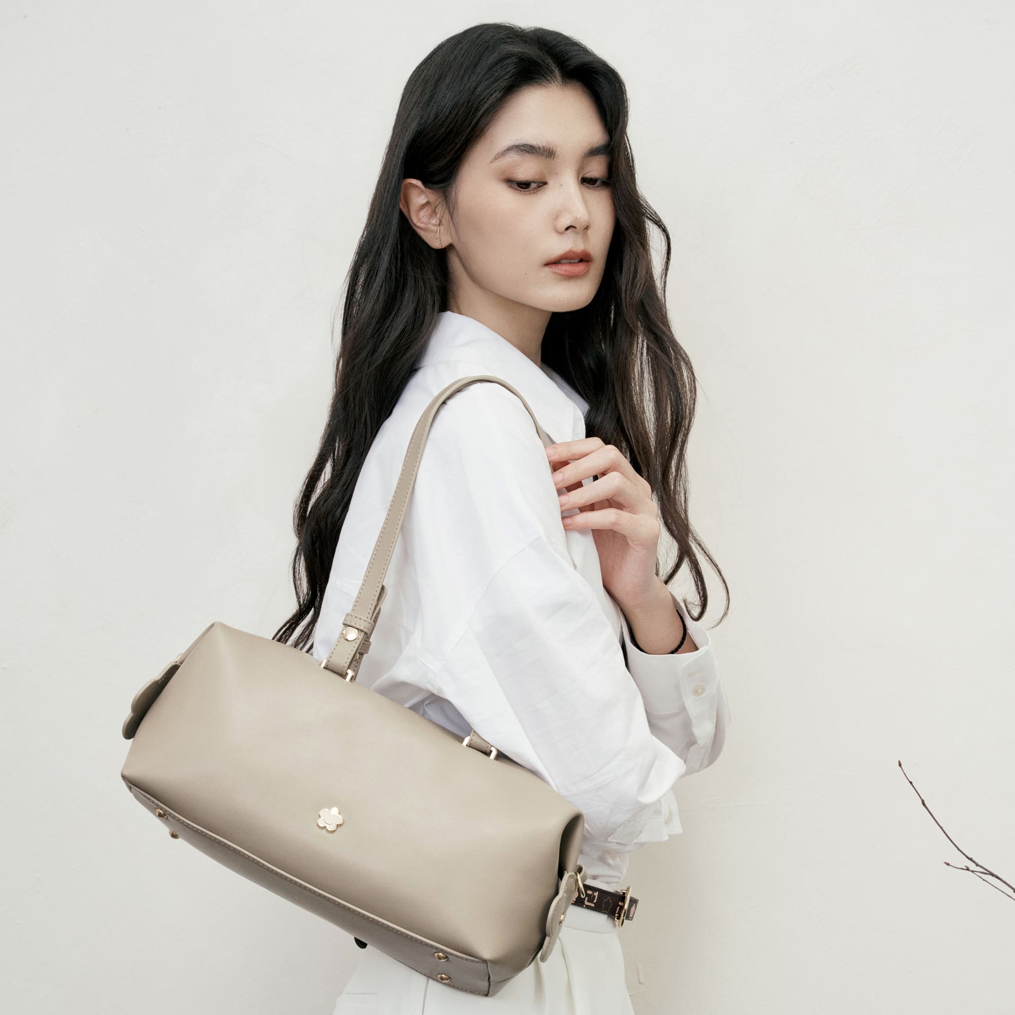 F.timber Sandra Handbag