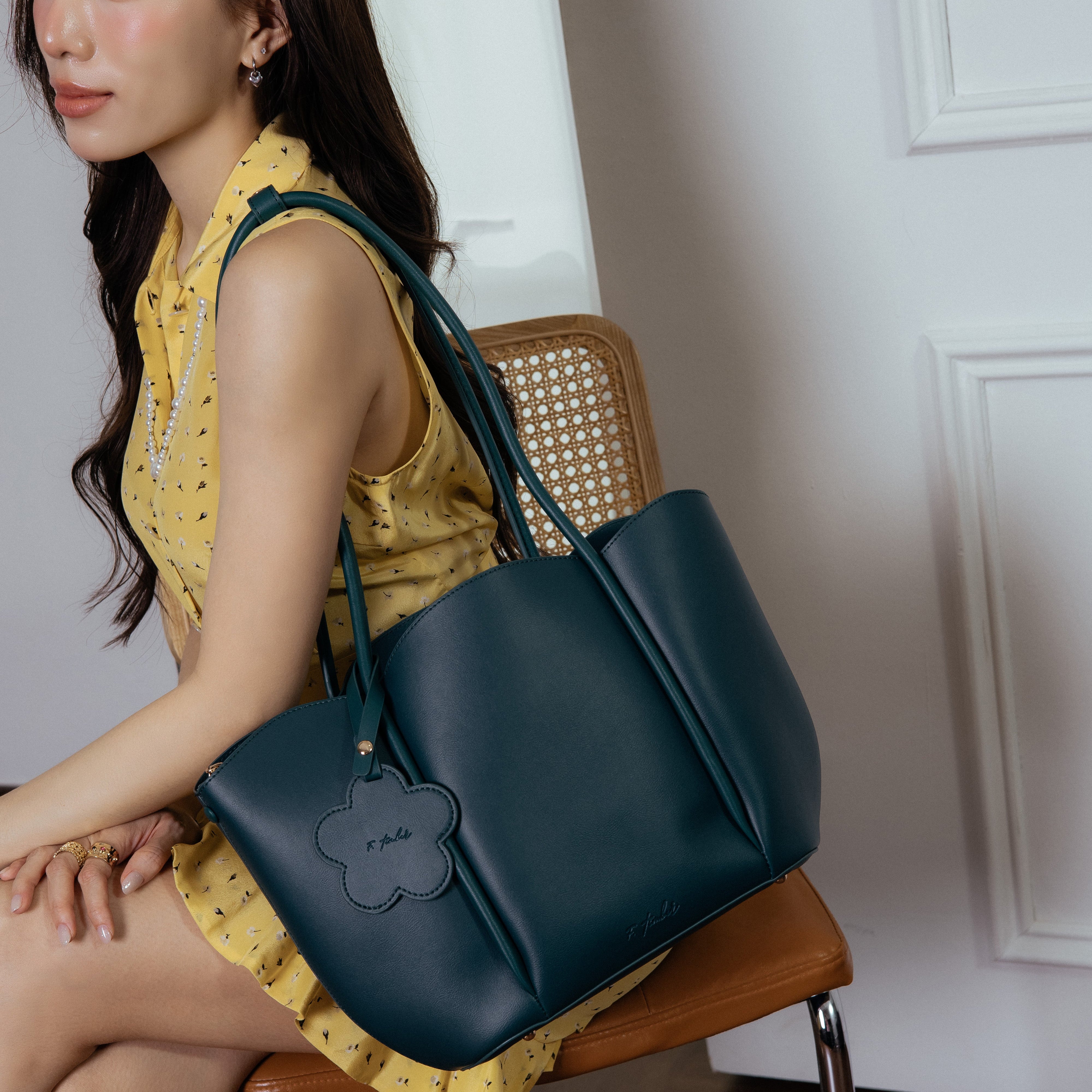 F.timber Blossom Totebag